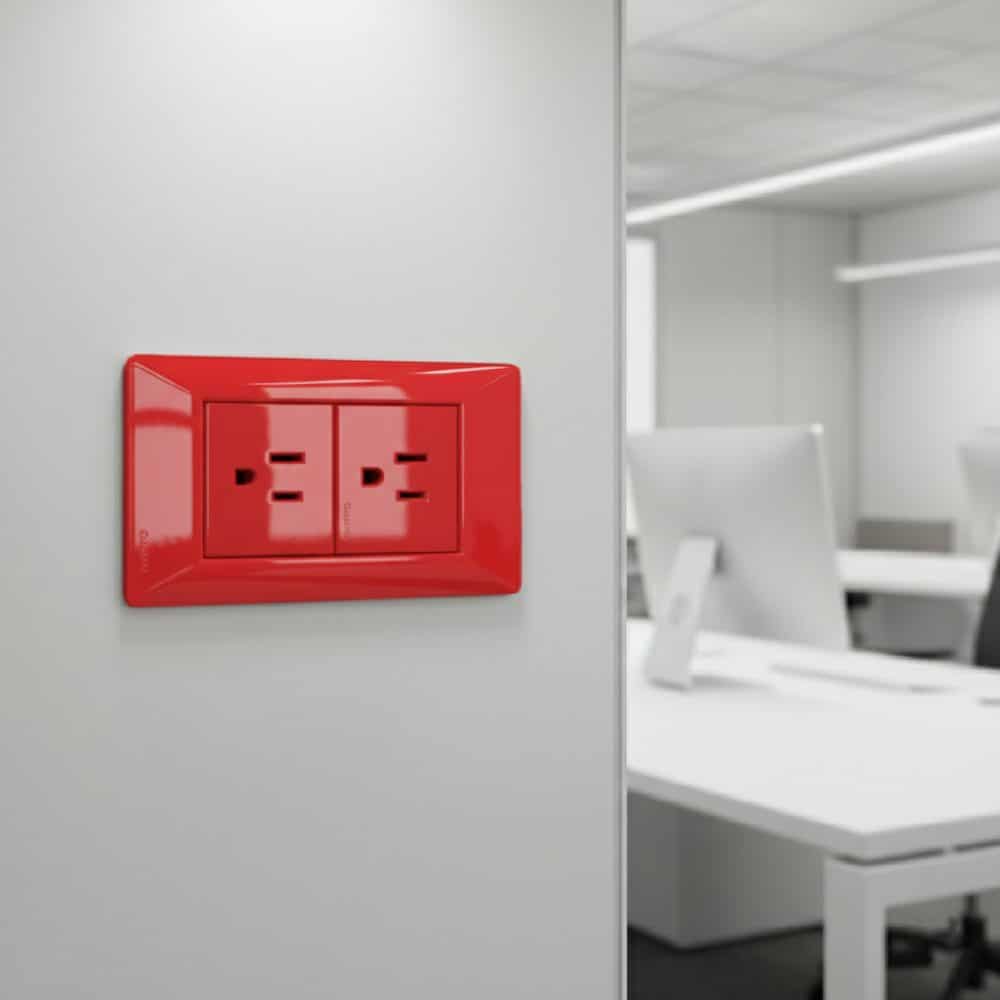 TOMA AMERICANO L/T 15A 125V NEMA 5-15R ROJO (2 MÓDULOS)